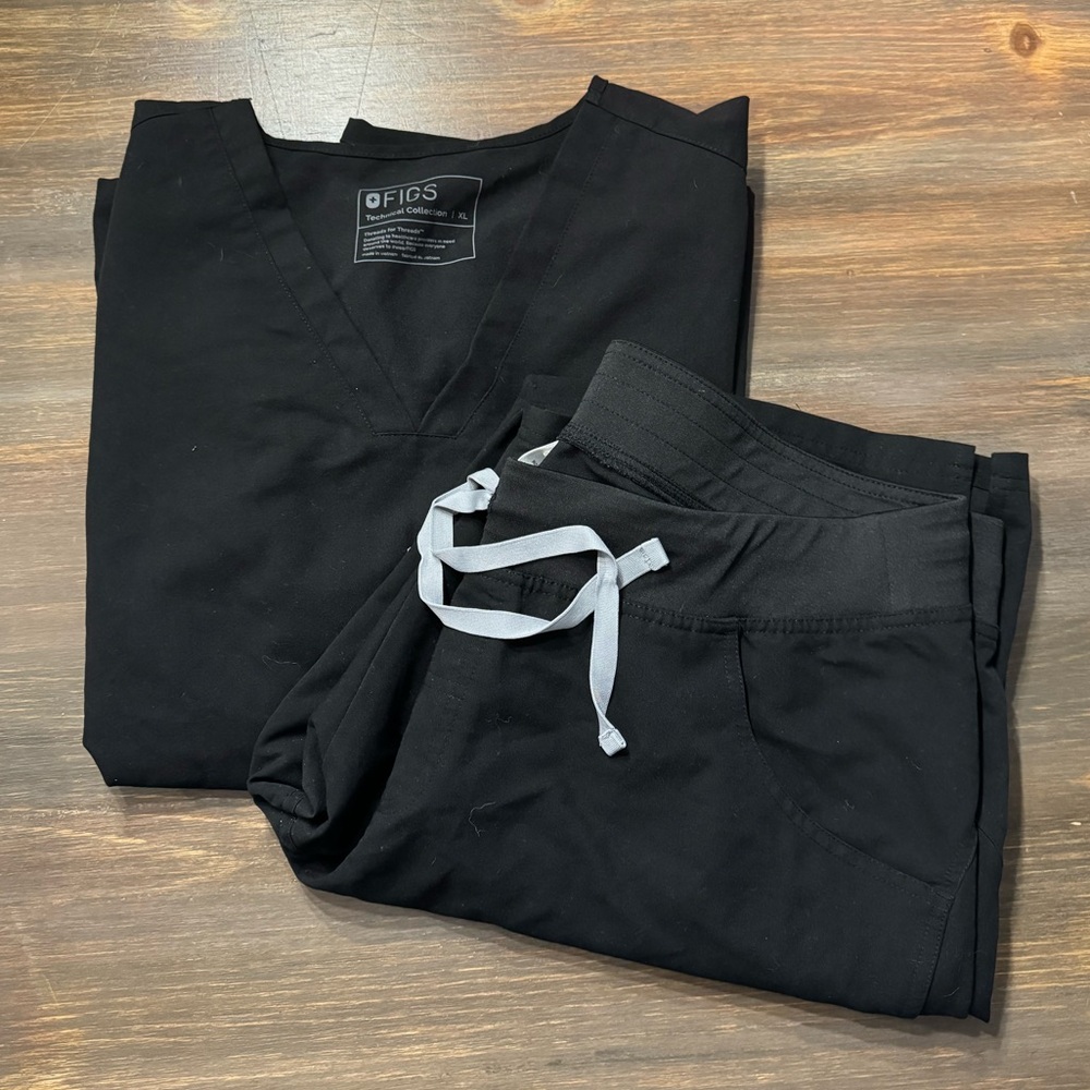 Figs Women Scrubs